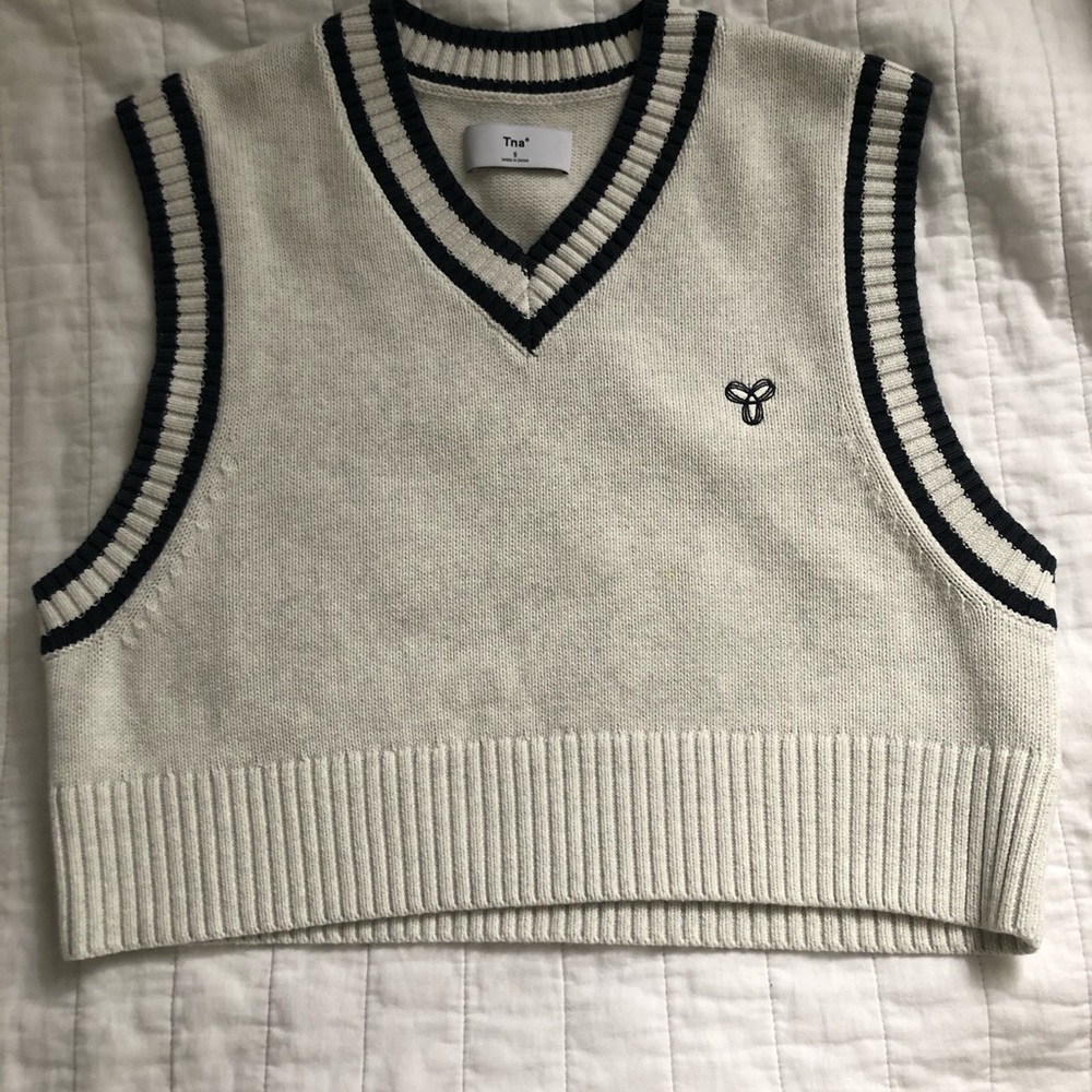 Aritzia TNA Marcy Vest